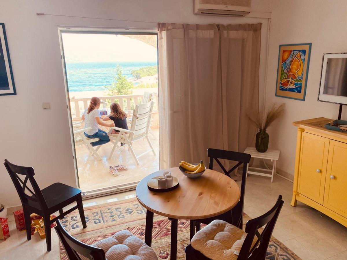 Beach apartmant Postira Bagian luar foto